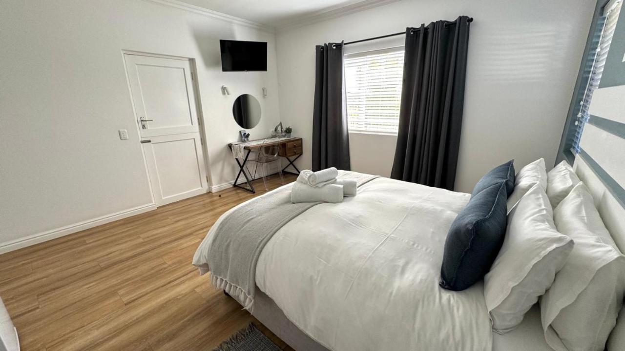 Plett57 - Self Catering - Room No1 Plettenberg Bay Εξωτερικό φωτογραφία